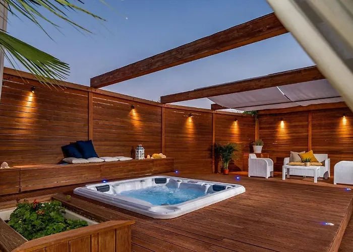 Villa Cutrera 8, Emma *