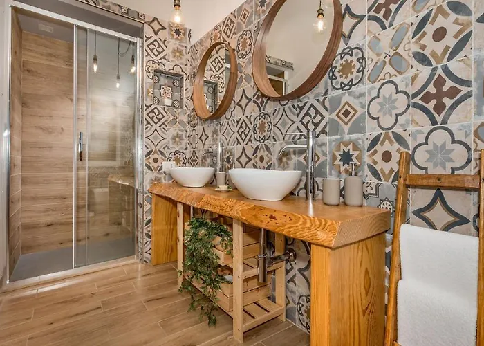 Cutrera 8, Emma Chiaramonte Gulfi