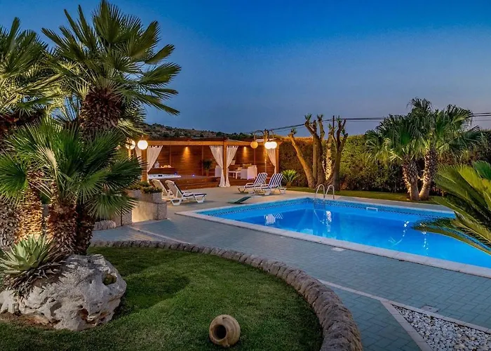 Villa Cutrera 8, Emma Chiaramonte Gulfi