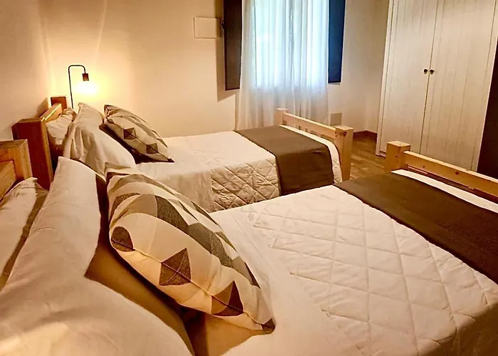 Cutrera 8, Emma Villa *